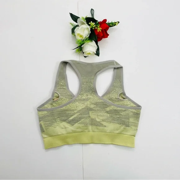 Gymshark Adapt Ombre Seamless Sports Bra - Picture 5 of 7